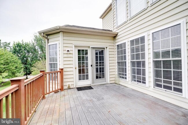 Photo - 15 Ridings Way