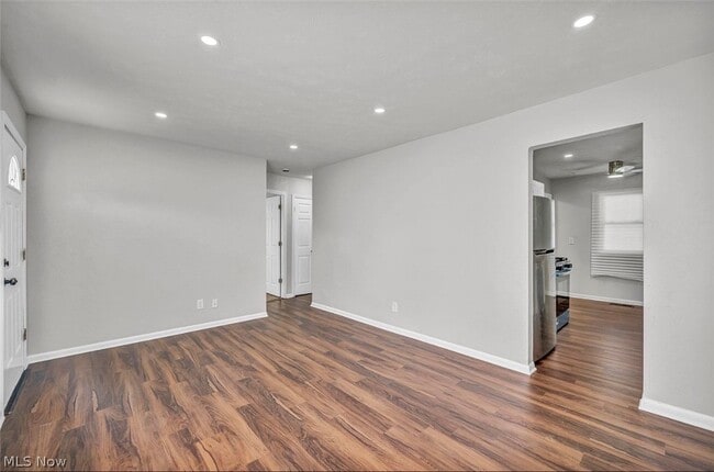 Photo - 12508 Sobieski Ave