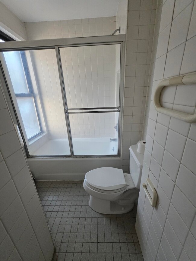 Photo - 504 Court St Unidad 3