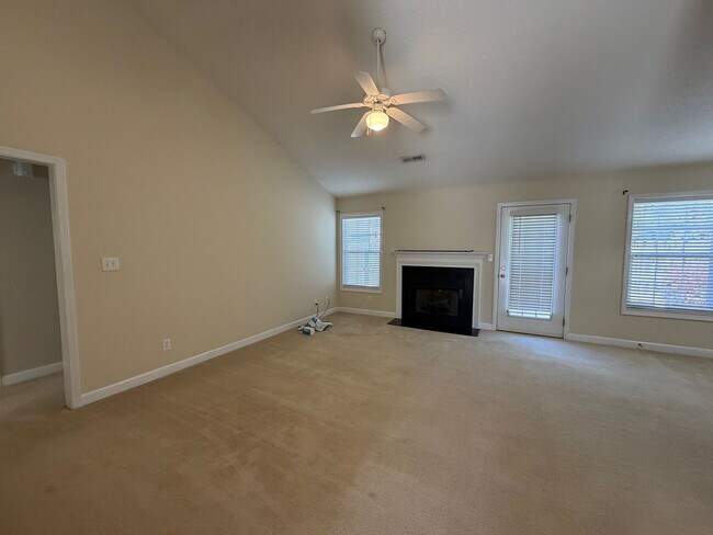 Photo - Elon / Townhome