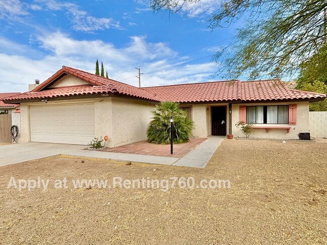 Building Photo - 54633 Martinez Trail