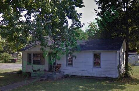 Building Photo - 830 S Main St Rental