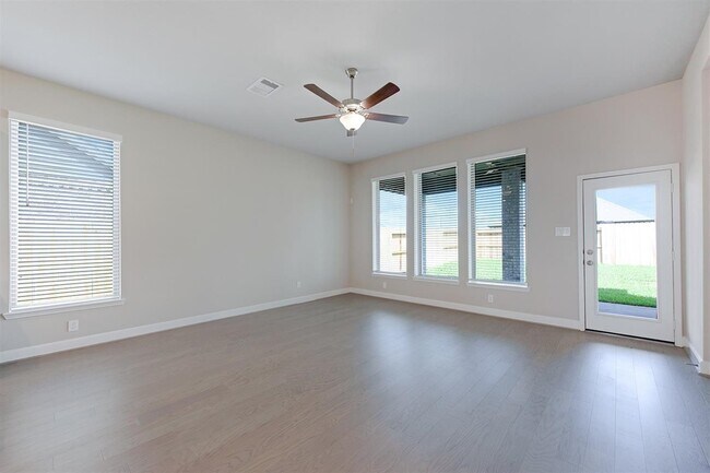 Photo - 8727 Arbor Trail Dr