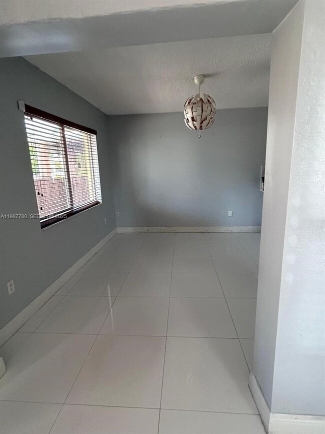 Photo - 10934 SW 146th Ave