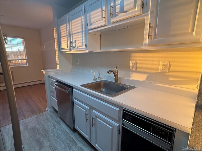 Photo - 55 N Broadway Unit 1-25