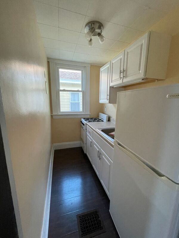 Photo - 2418 Robertson Ave Unidad # 2
