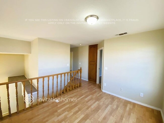 Photo - 302 S Quail Ln
