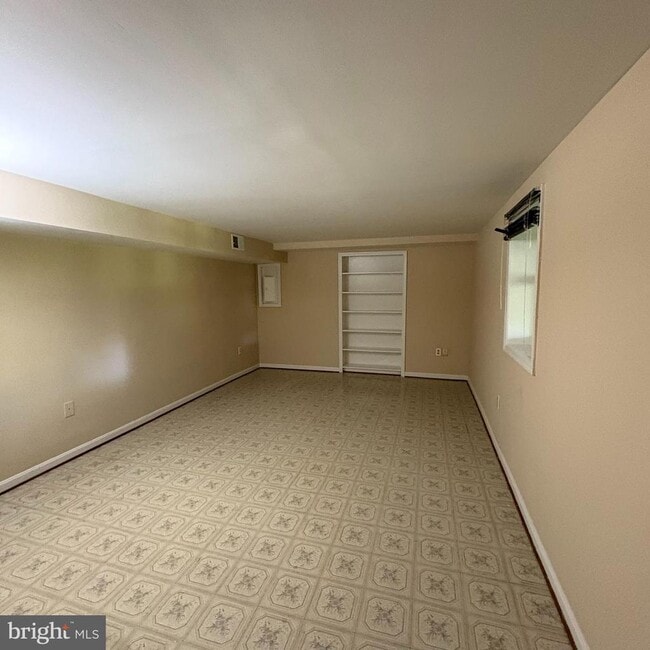 Photo - 3502 Holly Rd