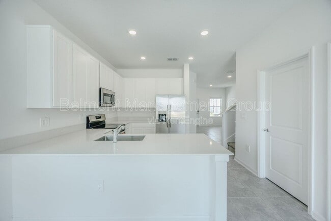 Photo - 6111 Park Promenade Way