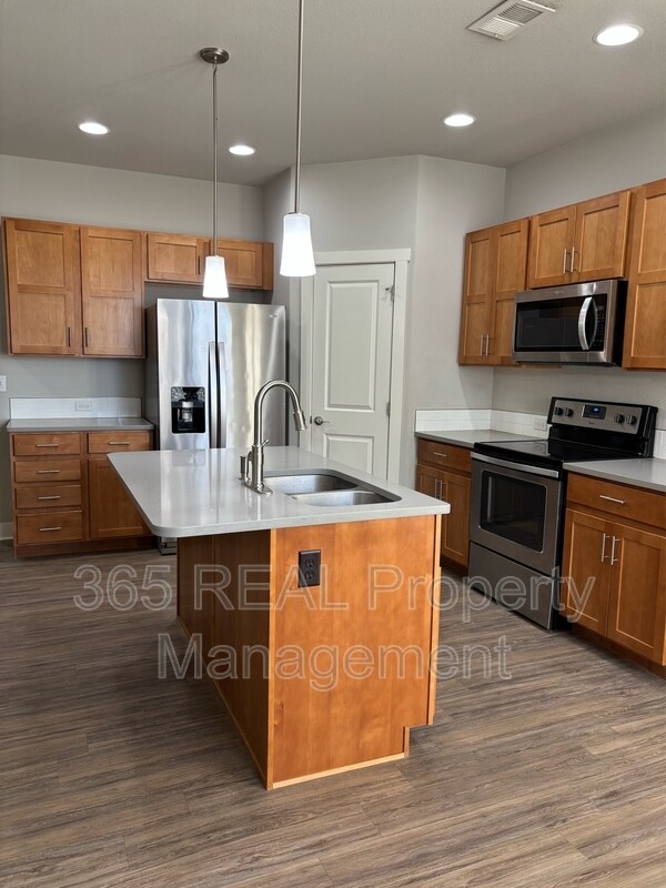Photo - 6459 Orchard Park Dr Unit 2