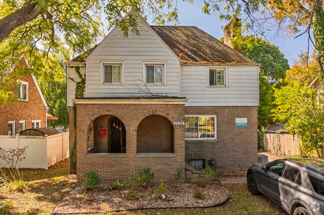 Photo - 1532 Packard St