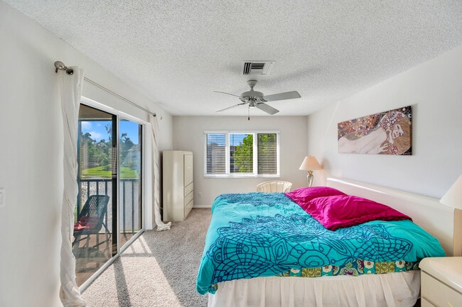 Photo - 1645 Spoonbill Ln Unidad C Rental