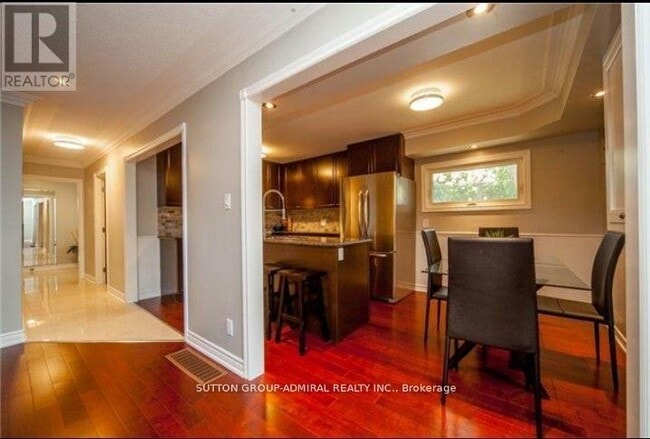 Photo - 306 Glenwoods Ave