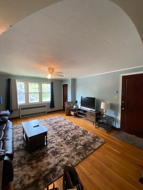 Living Room - 250 Lincoln Ave Unit #4