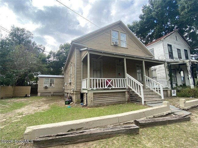 1923 Ellis St