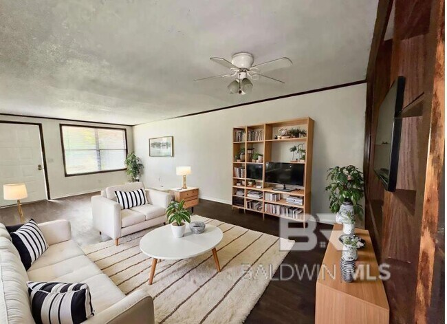 Photo - 1101 W Laurel Ave