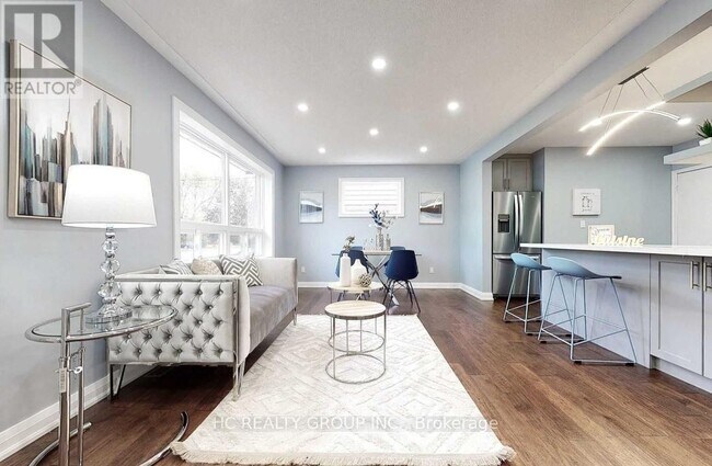 Photo - 101 Cartier Crescent