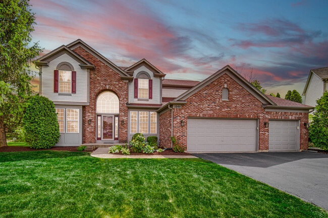 Photo - 1044 Oakhill Dr