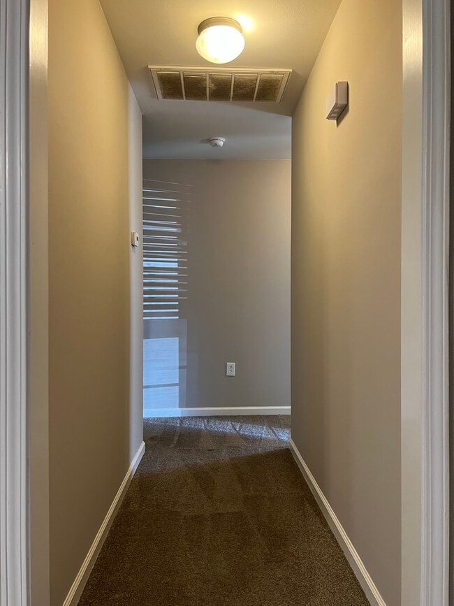 Photo - 319 Autumn Dr