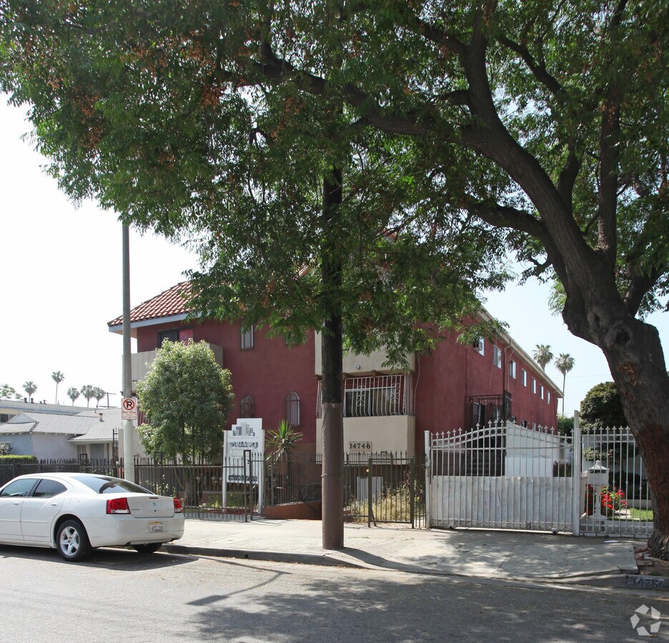 Photo - Delano Townhomes