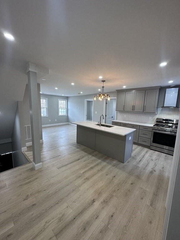 36 Center St