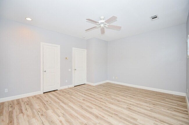 Photo - 3507 Mosley Ct Unit F