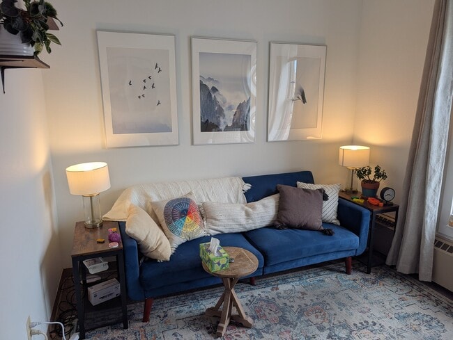 Photo - 19 Old Town Square