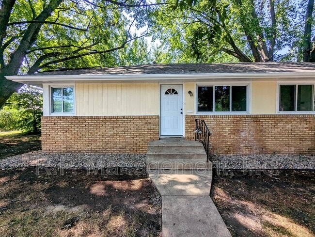 Photo - 2502 Talmage Ave SE Condo
