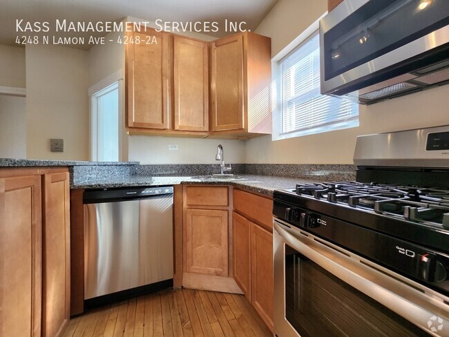 Building Photo - Perfect Portage Park Rehabbed 2 bed with H... Unit 4248-2A Rental