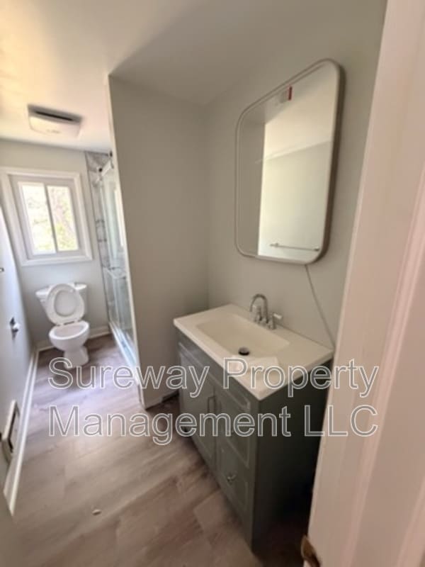 Photo - 991 Sherbrook Cir