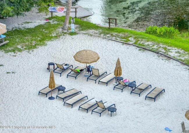 Building Photo - 7032 River Run Blvd