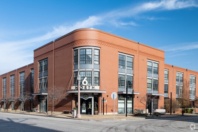 Building Photo - 6North