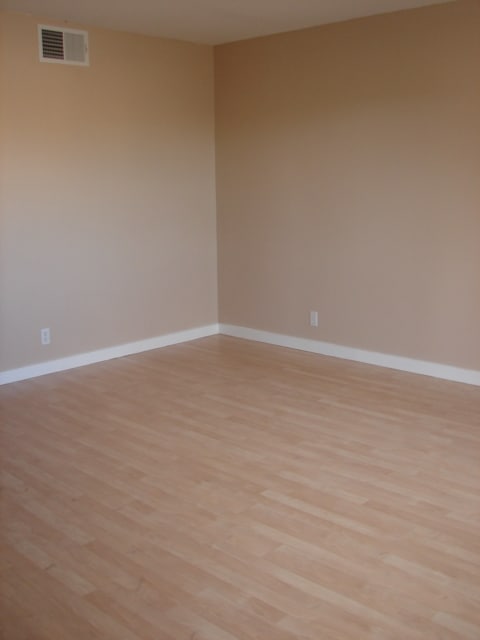 Photo - Cedar Point Apartments