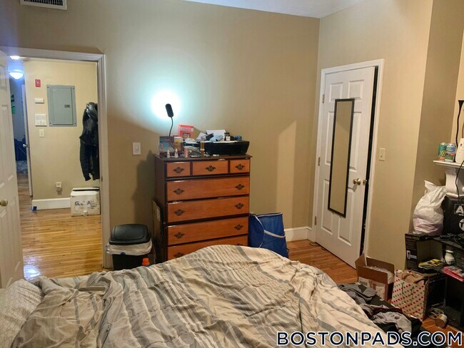 Photo - 17 Highgate St Unit 8