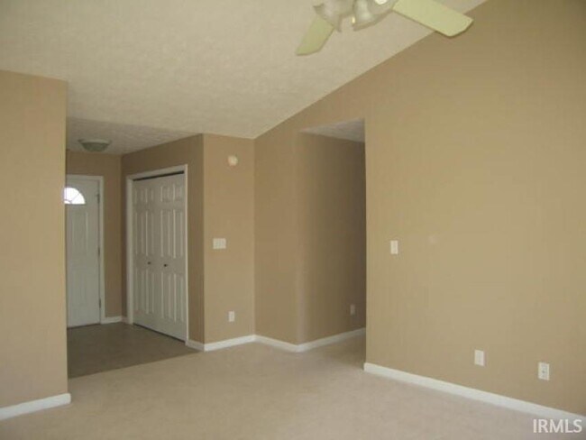 4407 Shining Armor Ln