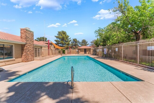 Photo - 7300 W Pirates Cove Rd