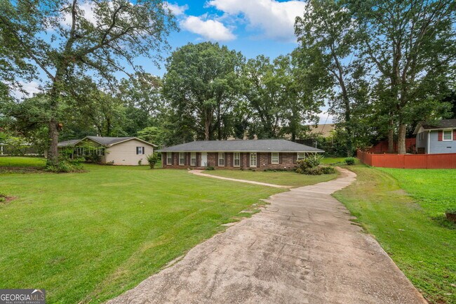 Photo - 4839 Lehigh Dr