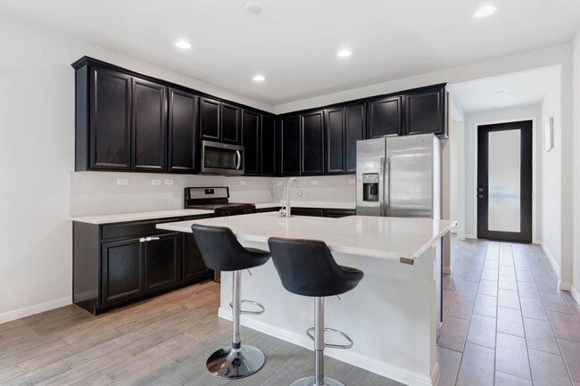 Photo - 420 Winding Hollow Ln