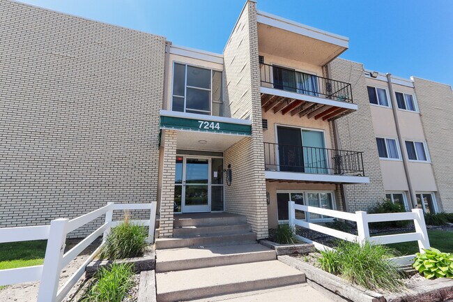 Cedar Apartments