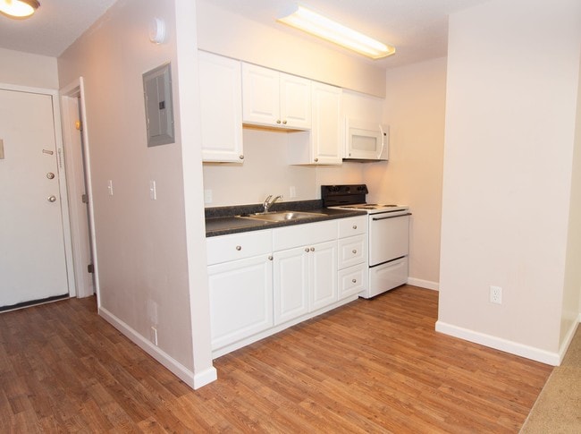 Photo - Canyon Crest