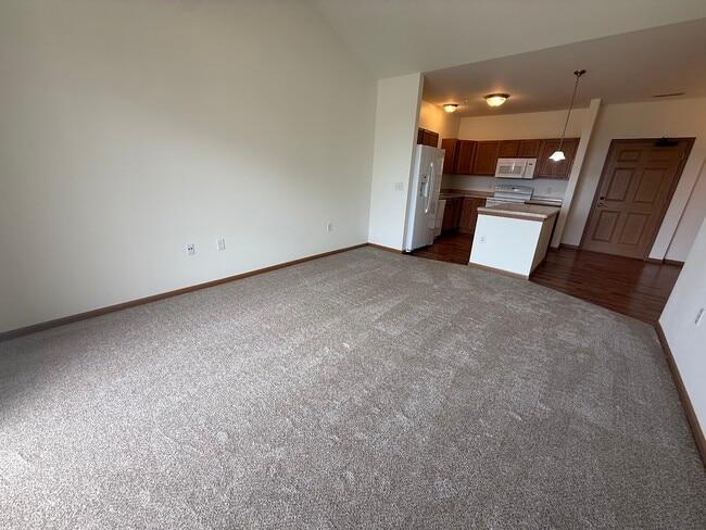 Photo - 5831 Lupine Ln Unidad #314