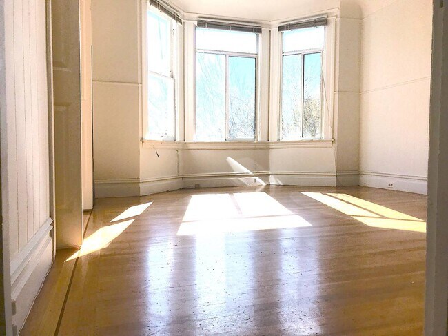 Photo - 18 Clement St Unit 9