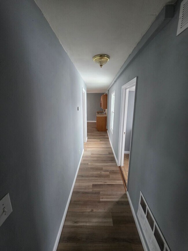 Photo - 2 bed, 1 bath in quiet East Alton neighborhood!