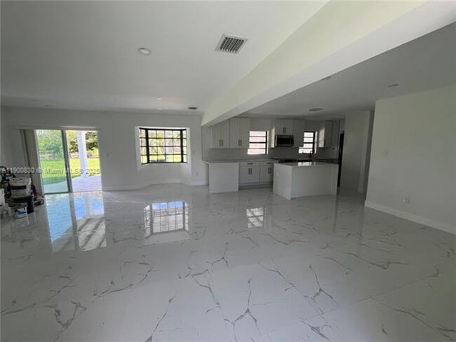 Photo - 11755 SW 37th St