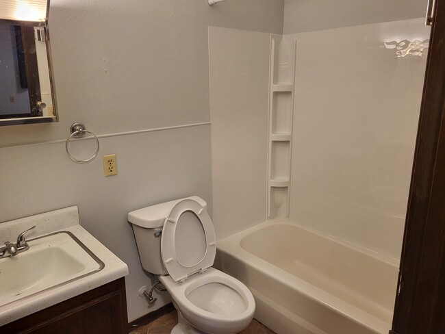 Photo - 17 2nd Ave Unit 1