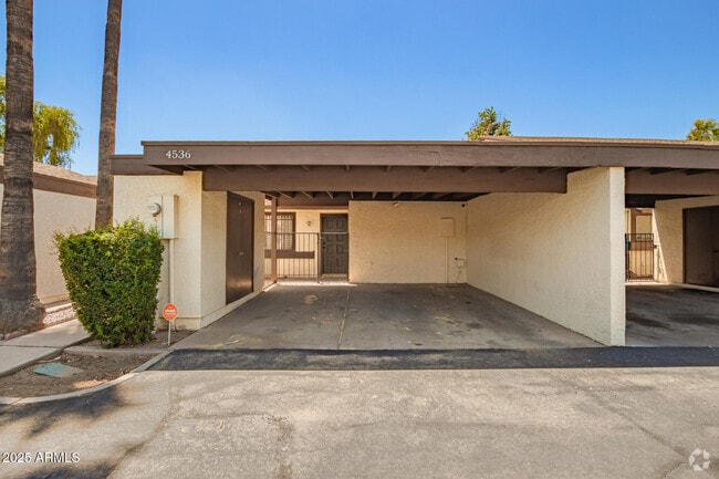 Building Photo - 4536 W Maryland Ave Rental