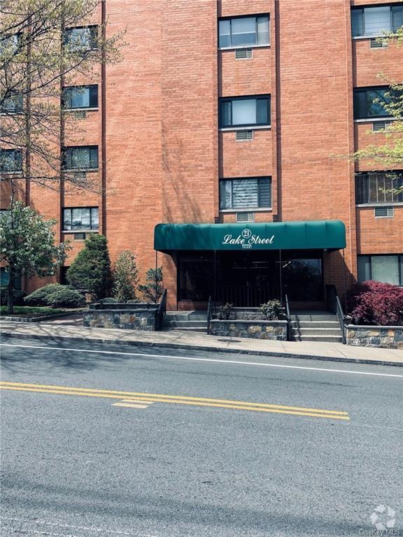 Solitaire 7 - Apartments in White Plains, NY