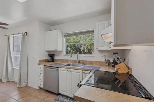 Photo - 2564 Woodgate Blvd