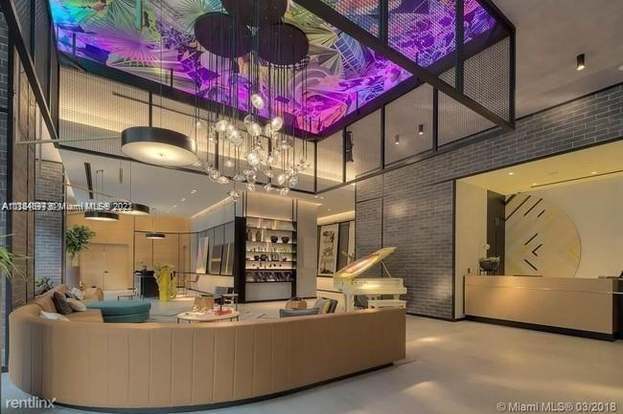 Photo - 121 NE 34th St