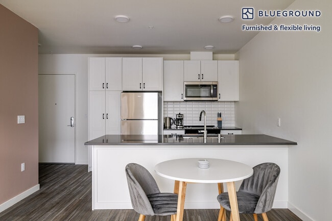 Photo - 1000 E Yesler Wy Unit FL8-ID847